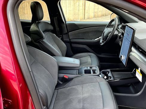 Used 2025 Ford Mustang Mach-E GT AWD/4WD image 8