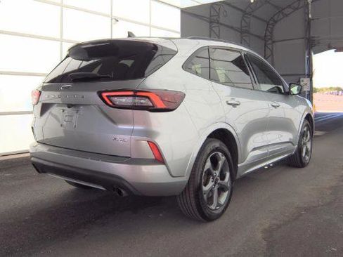Used 2024 Ford Escape ST-Line AWD/4WD image 3