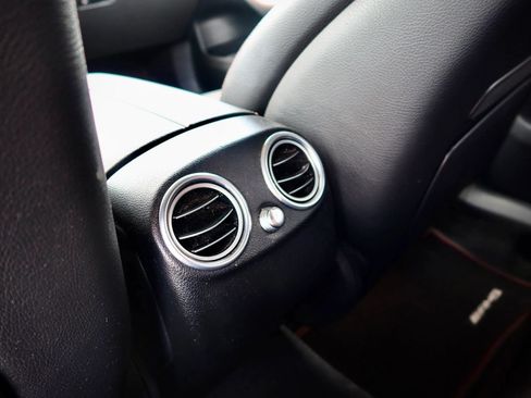 Used 2017 Mercedes-Benz GLC 43 AMG 4MATIC image 27