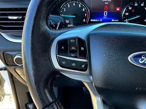 Used 2020 Ford Explorer XLT w/ Comfort Package image 10