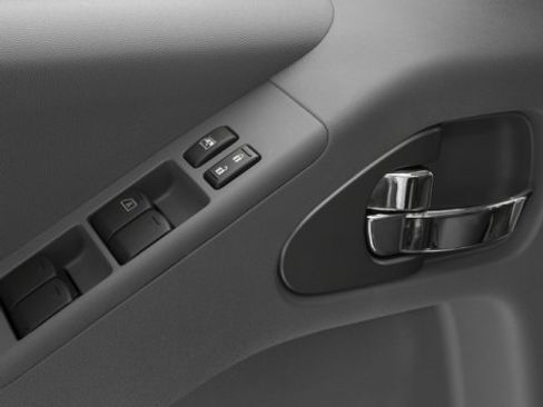 Used 2016 Nissan Frontier SV image 21