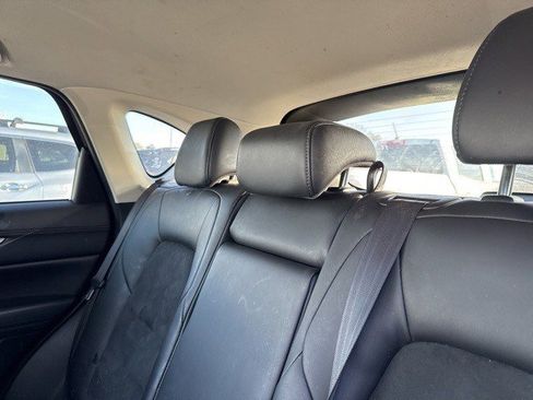 Used 2019 MAZDA CX-5 Touring image 5