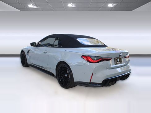 Used 2023 BMW M4 xDrive Competition image 3