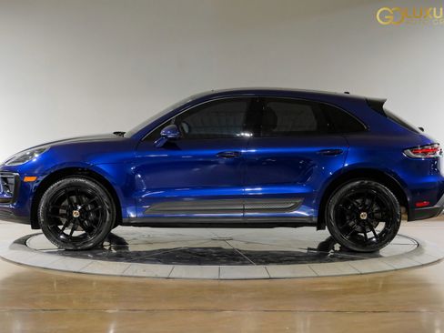 Used 2023 Porsche Macan Turbo AWD/4WD image 13