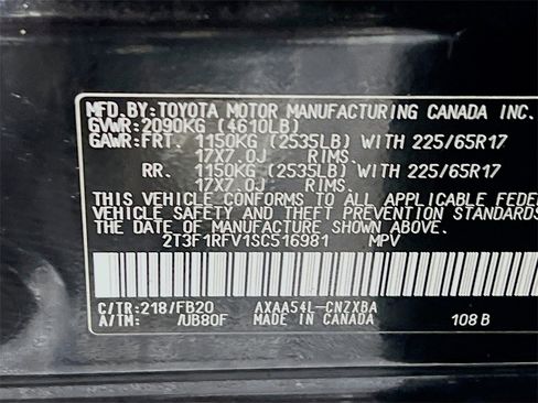 Certified 2025 Toyota RAV4 LE image 28