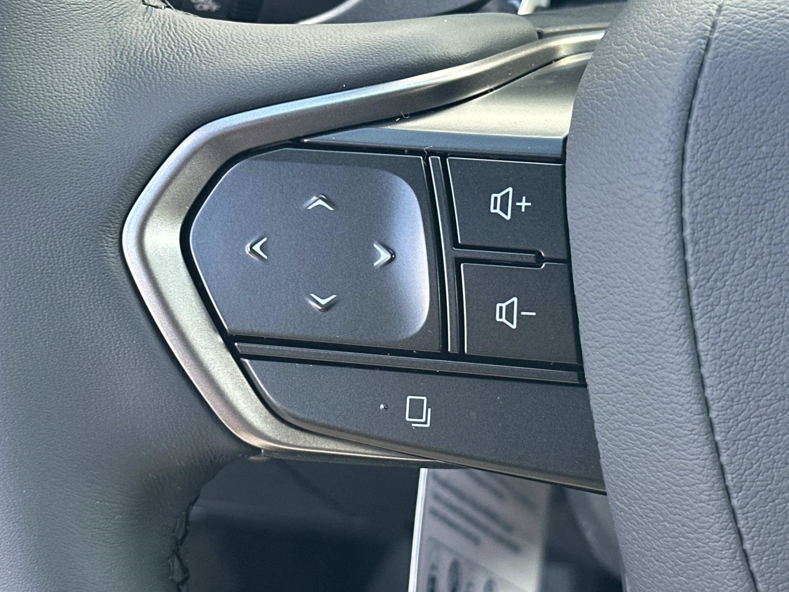 New 2026 Lexus RX 350h AWD/4WD image 16