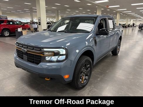 Used 2024 Ford Maverick Tremor w/ Tremor Off-Road Package AWD/4WD image 3