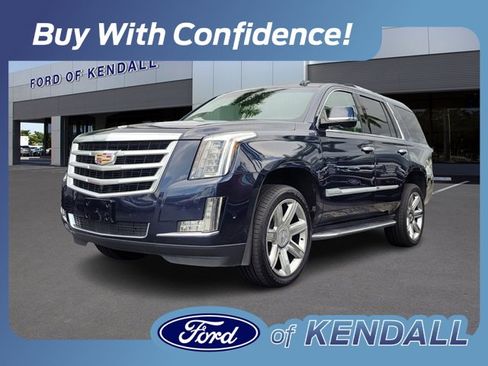 Used 2019 Cadillac Escalade Premium Luxury image 1