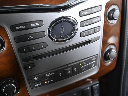 Used 2018 INFINITI QX80 4WD image 16