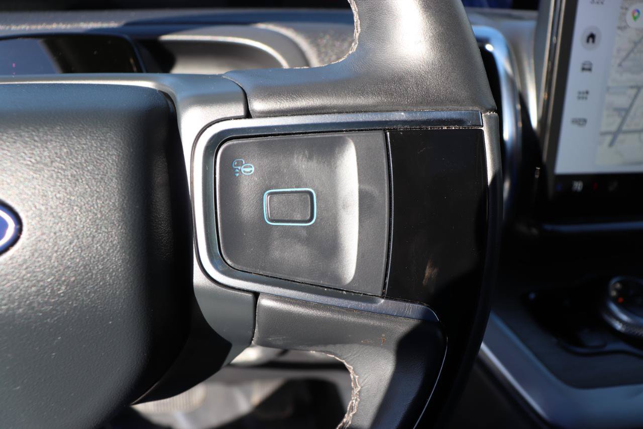 Used 2025 Ford Expedition Max Platinum AWD/4WD image 38