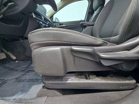 Used 2024 Buick Encore GX Preferred FWD image 19