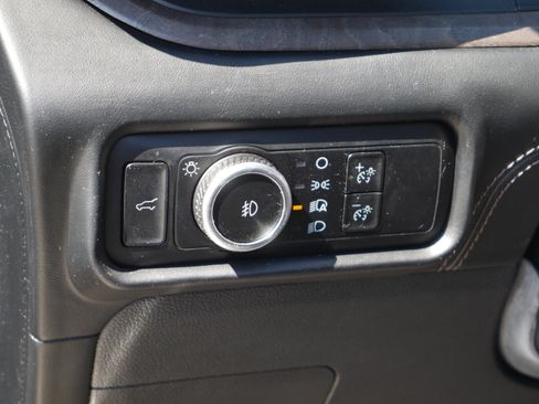 Certified 2024 Ford Explorer Platinum AWD/4WD image 6