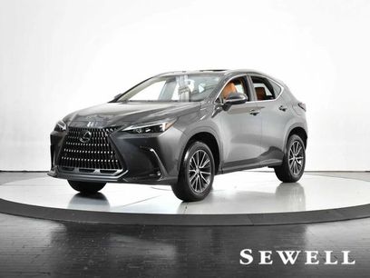 Certified 2025 Lexus NX 250 FWD w/ Towing Package (2000 Lbs)