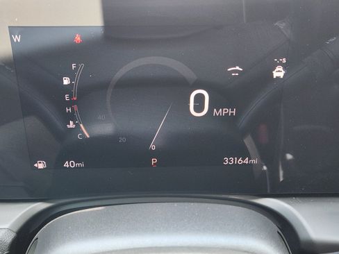 Used 2024 Buick Encore GX Avenir w/ Avenir Technology Package FWD image 14