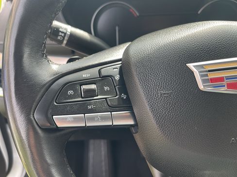Used 2023 Cadillac XT4 Premium Luxury AWD/4WD image 19