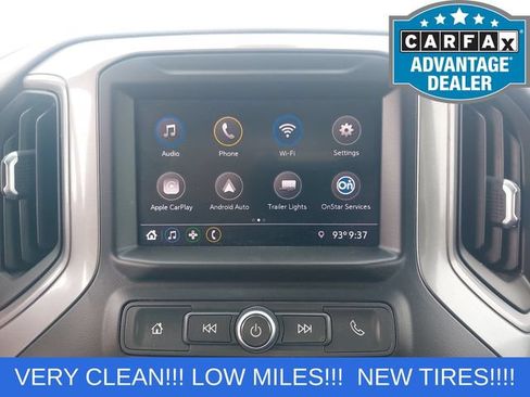Used 2021 Chevrolet Silverado 1500 Custom Trail Boss w/ LPO, Dark Essentials Package AWD/4WD image 22