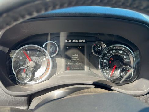 Used 2021 RAM 3500 Big Horn w/ Level 1 Equipment Group AWD/4WD image 16