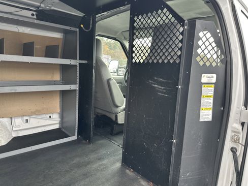 Used 2012 Ford E-150 and Econoline 150 image 26