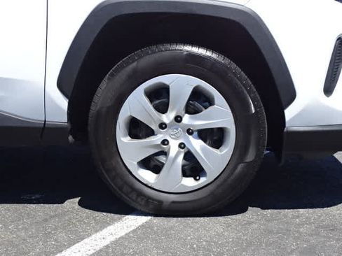 Certified 2023 Toyota RAV4 LE FWD image 8