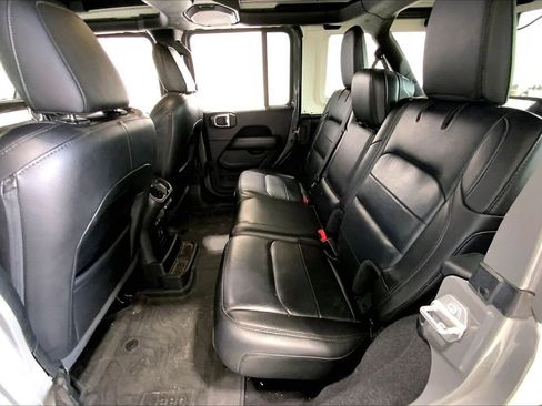 Used 2021 Jeep Wrangler Unlimited Sahara AWD/4WD image 24