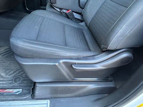 Used 2024 Chevrolet Silverado 2500 LT image 10