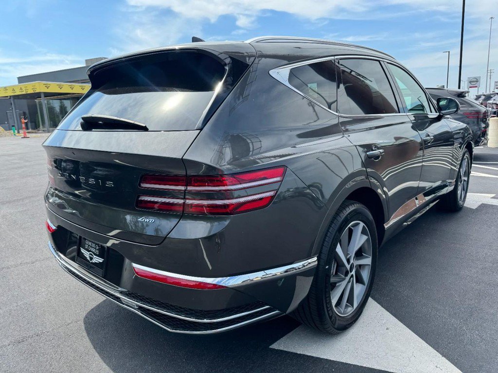 Certified 2026 Genesis GV80 2.5T Advanced AWD/4WD image 3