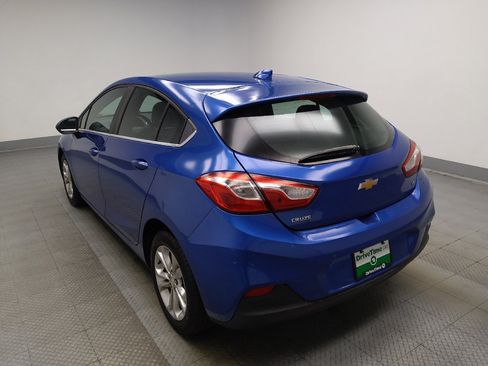 Used 2019 Chevrolet Cruze LT w/ Convenience Package FWD image 5