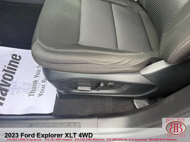 Used 2023 Ford Explorer XLT AWD/4WD image 24