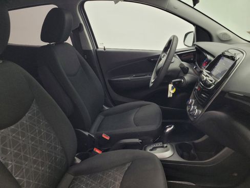 Used 2021 Chevrolet Spark LT image 21
