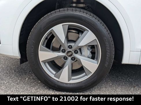 Certified 2025 Audi Q5 Premium AWD/4WD image 14