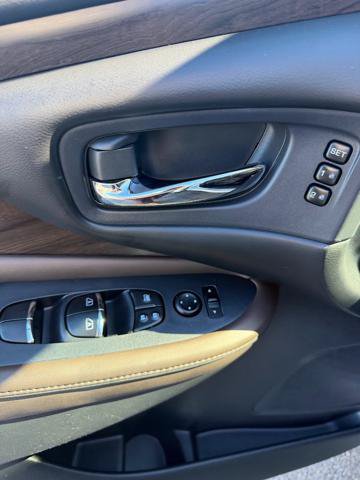 Used 2019 Nissan Murano Platinum AWD/4WD image 14