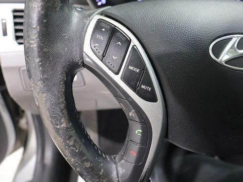 Used 2012 Hyundai Elantra Limited w/ Technology Pkg 5 FWD image 32