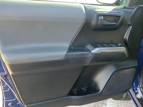 Used 2022 Toyota Tacoma image 12