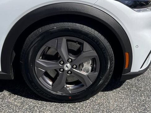 Used 2023 Ford Mustang Mach-E Select image 11