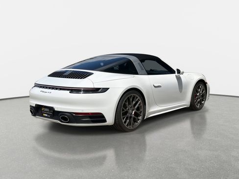 Used 2023 Porsche 911 Targa 4S AWD/4WD image 3