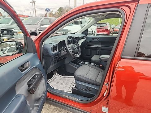 Certified 2024 Ford Maverick XLT w/ XLT Luxury Package AWD/4WD image 10