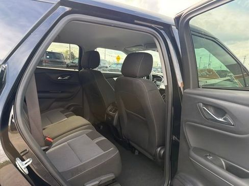 Used 2025 Chevrolet Blazer LT FWD image 30
