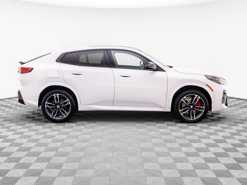 Used 2026 BMW X2 xDrive28i w/ Technology Package AWD/4WD image 7