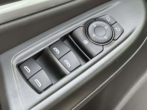 Used 2023 Chevrolet Bolt EUV Premier w/ Sun & Sound Package image 21