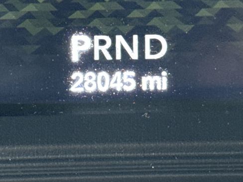 Used 2025 Jeep Wrangler Unlimited Sahara AWD/4WD image 21