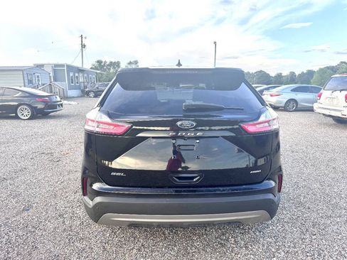 Used 2022 Ford Edge SEL AWD/4WD image 9