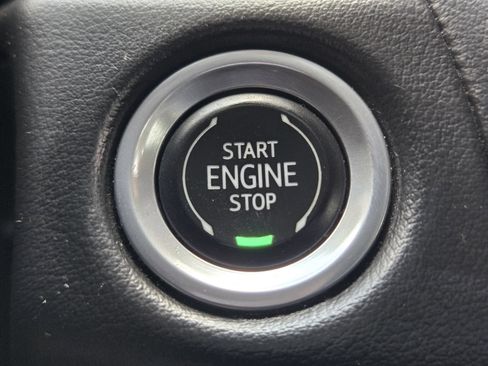 Used 2021 Chevrolet Tahoe Z71 AWD/4WD image 24