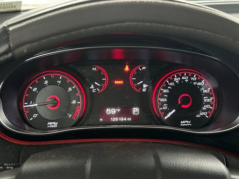 Used 2015 Dodge Dart SXT image 19