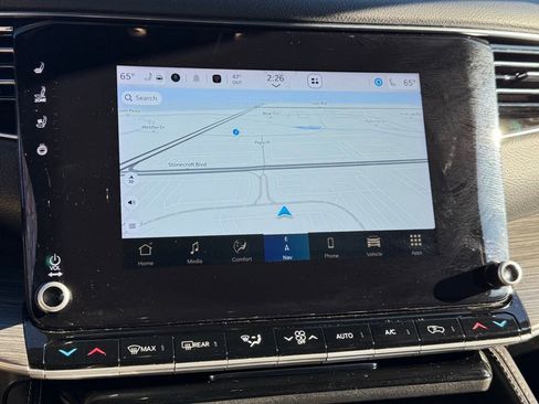 Certified 2024 Jeep Wagoneer Series III image 26