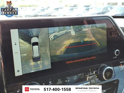 Used 2024 Toyota Highlander Platinum AWD/4WD image 26