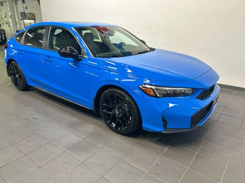 Used 2026 Honda Civic Sport image 2