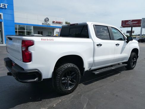 Certified 2020 Chevrolet Silverado 1500 LT Trail Boss AWD/4WD image 5