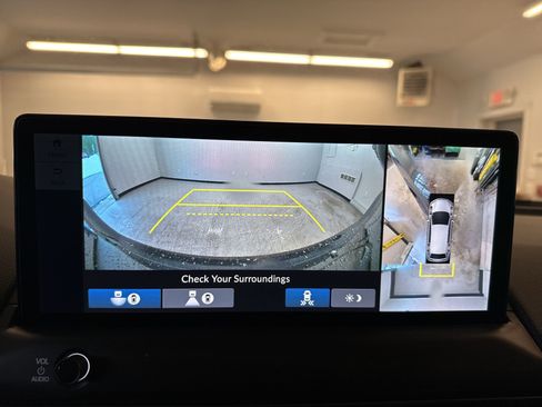 New 2026 Honda Pilot TrailSport image 23