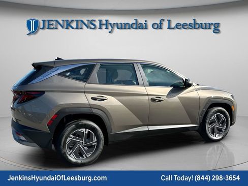 New 2026 Hyundai Tucson Blue SE w/ Tow & Go Package image 4