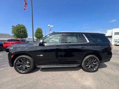 Used 2023 Chevrolet Tahoe Premier w/ Advanced Technology Package AWD/4WD image 9